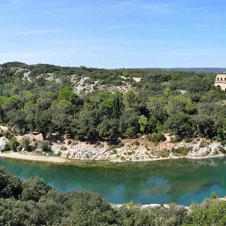 D'hote Du Pont Du Gard Vers Pont du Gard