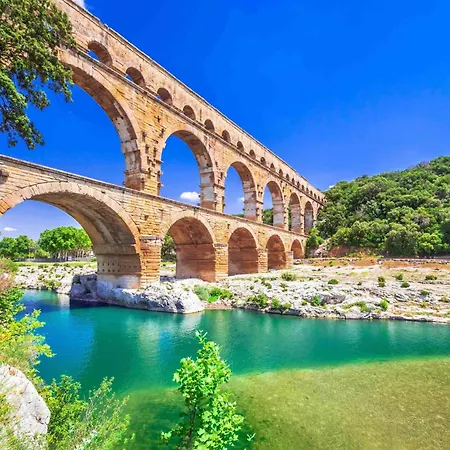 Oda ve Kahvaltı D'hote Du Pont Du Gard Vers Pont du Gard