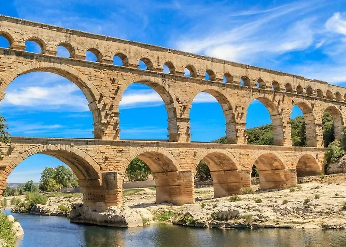 D'hote Du Pont Du Gard Vers Pont du Gard